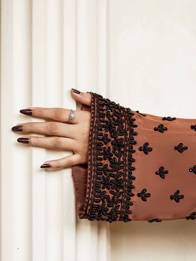Mahogany, photo 4