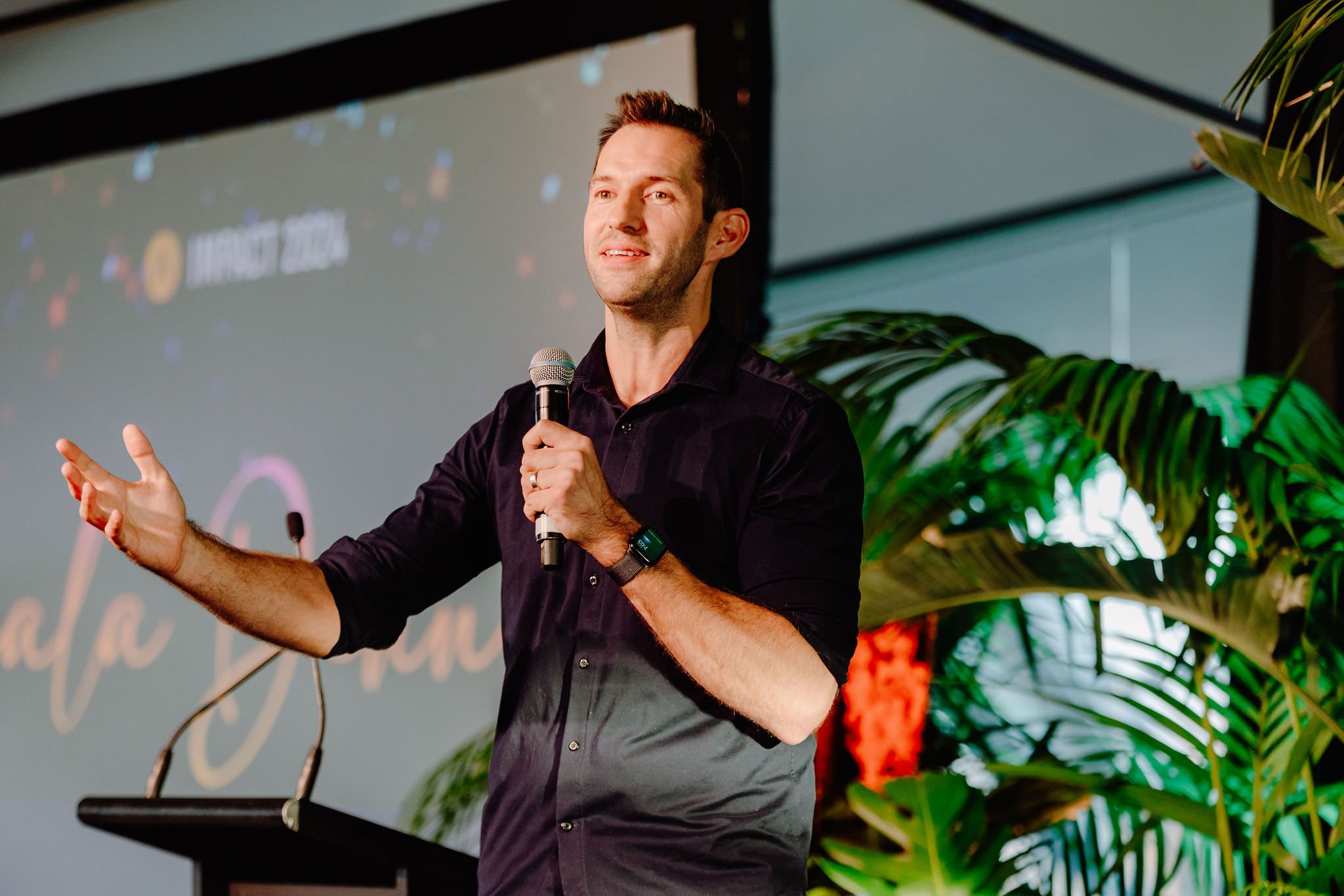 Auror Impact Week in Auckland, guests and the room, event photography by Sonna Studios