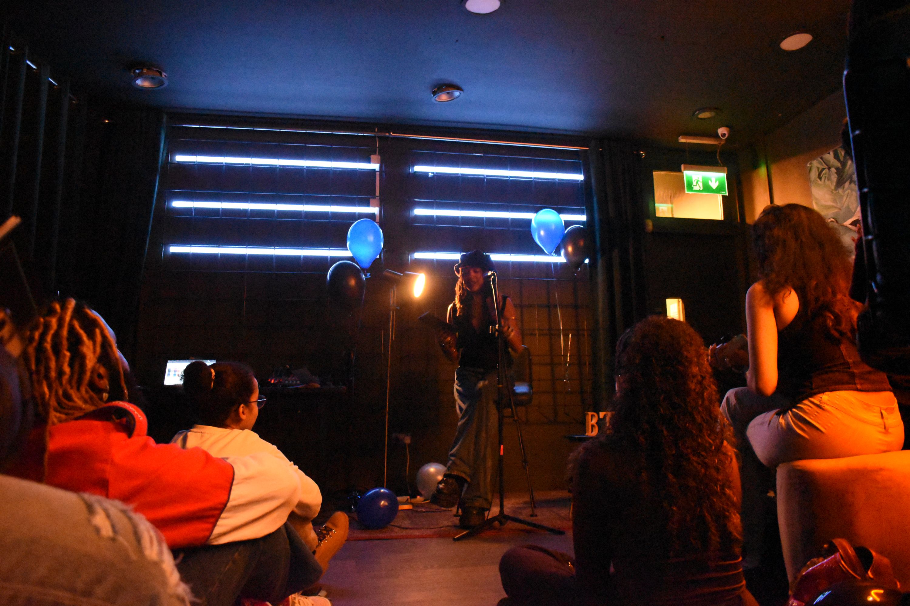 Open Mic #05 - Photo 30.jpg