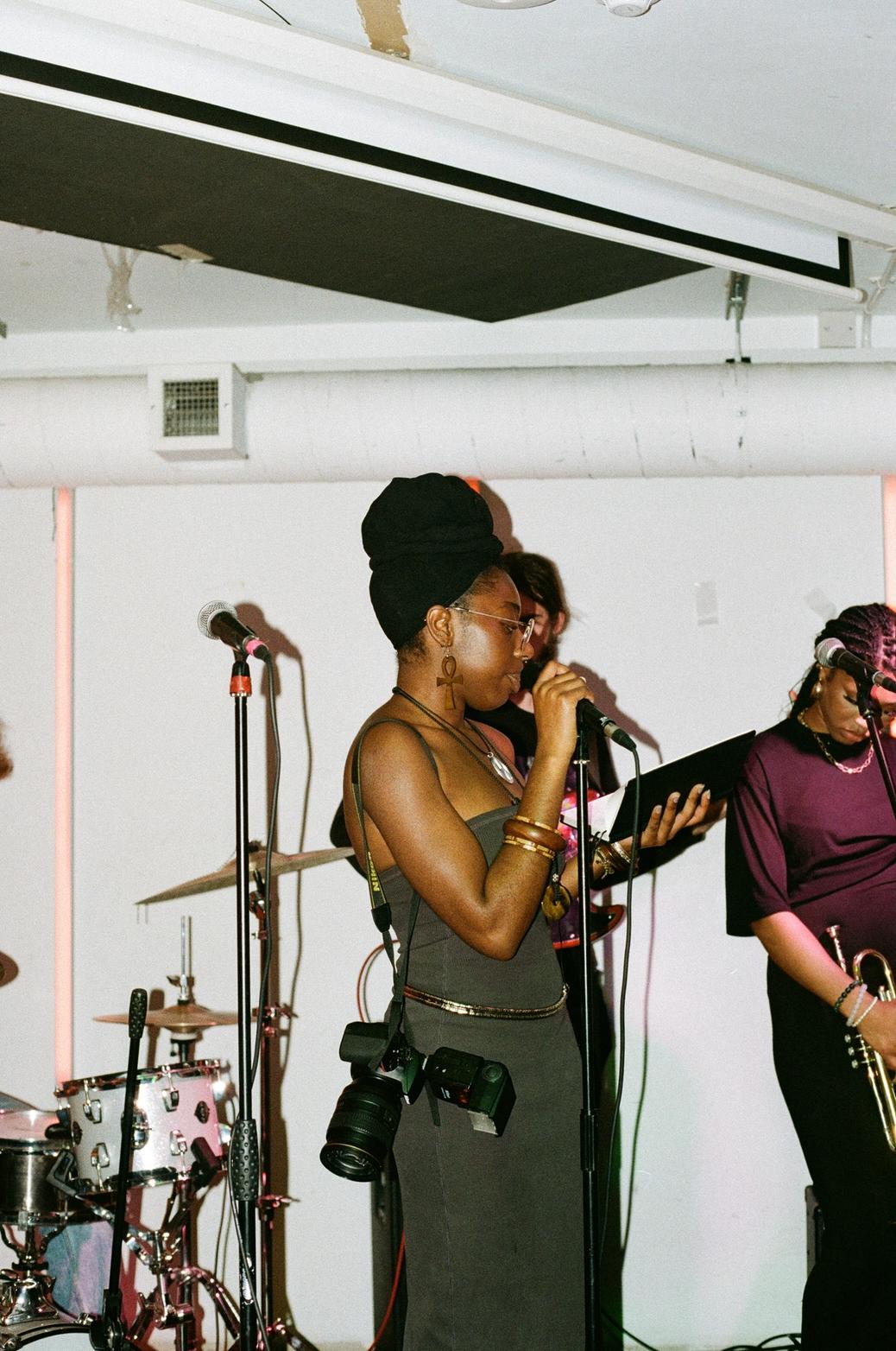 Open Mic #10 - Photo 34.jpg
