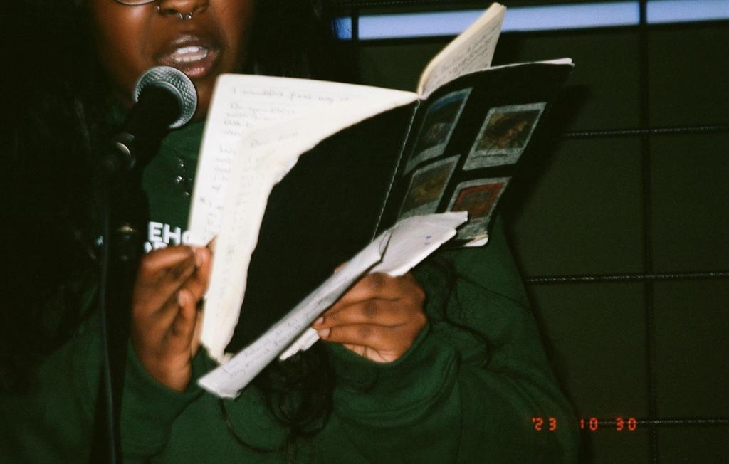 Open Mic #05 - Photo 62.jpg