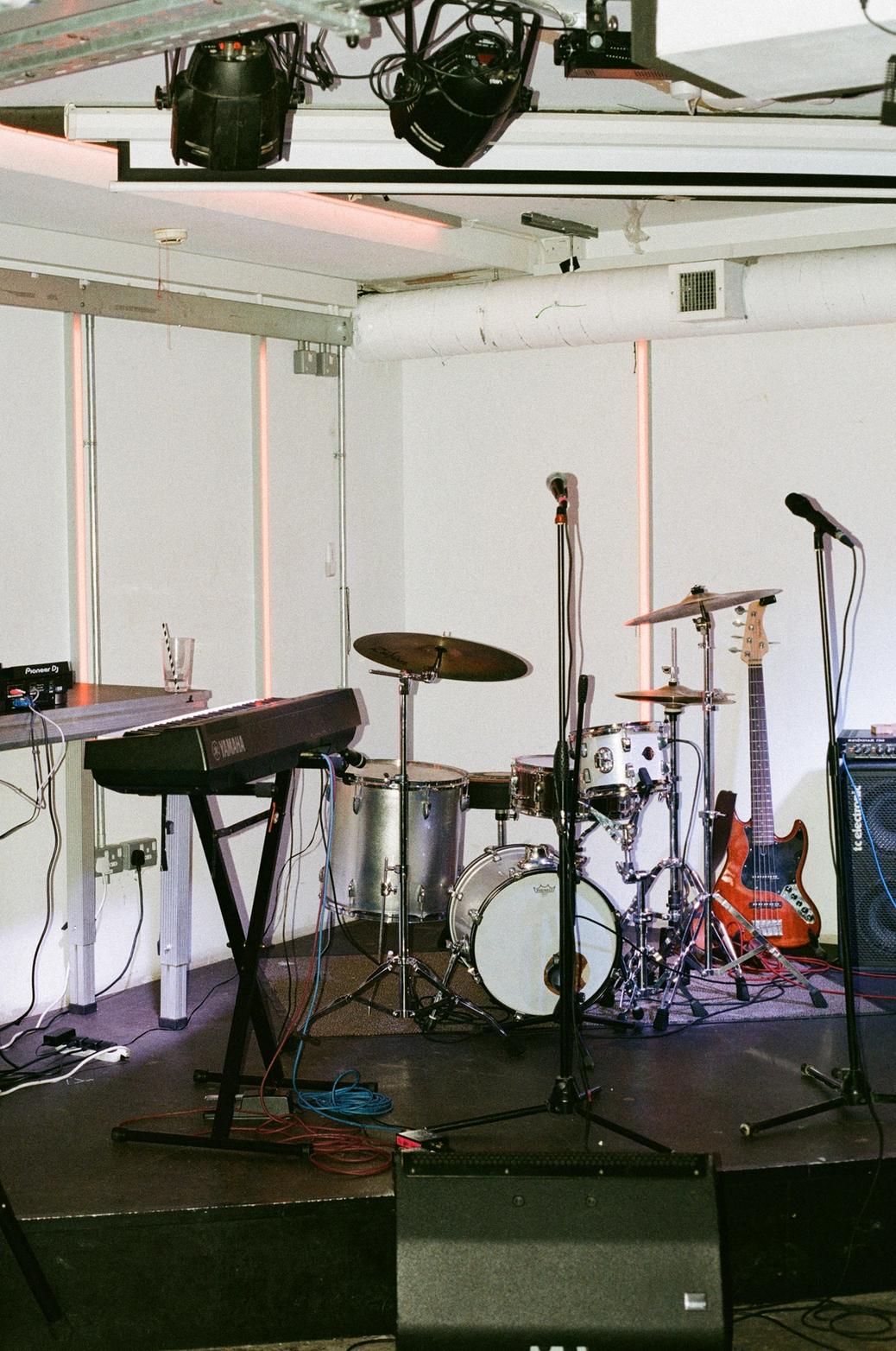 Open Mic #10 - Photo 45.jpg