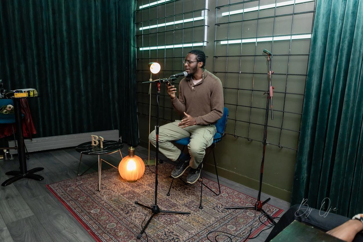 Open Mic #03 - Photo 56.jpg
