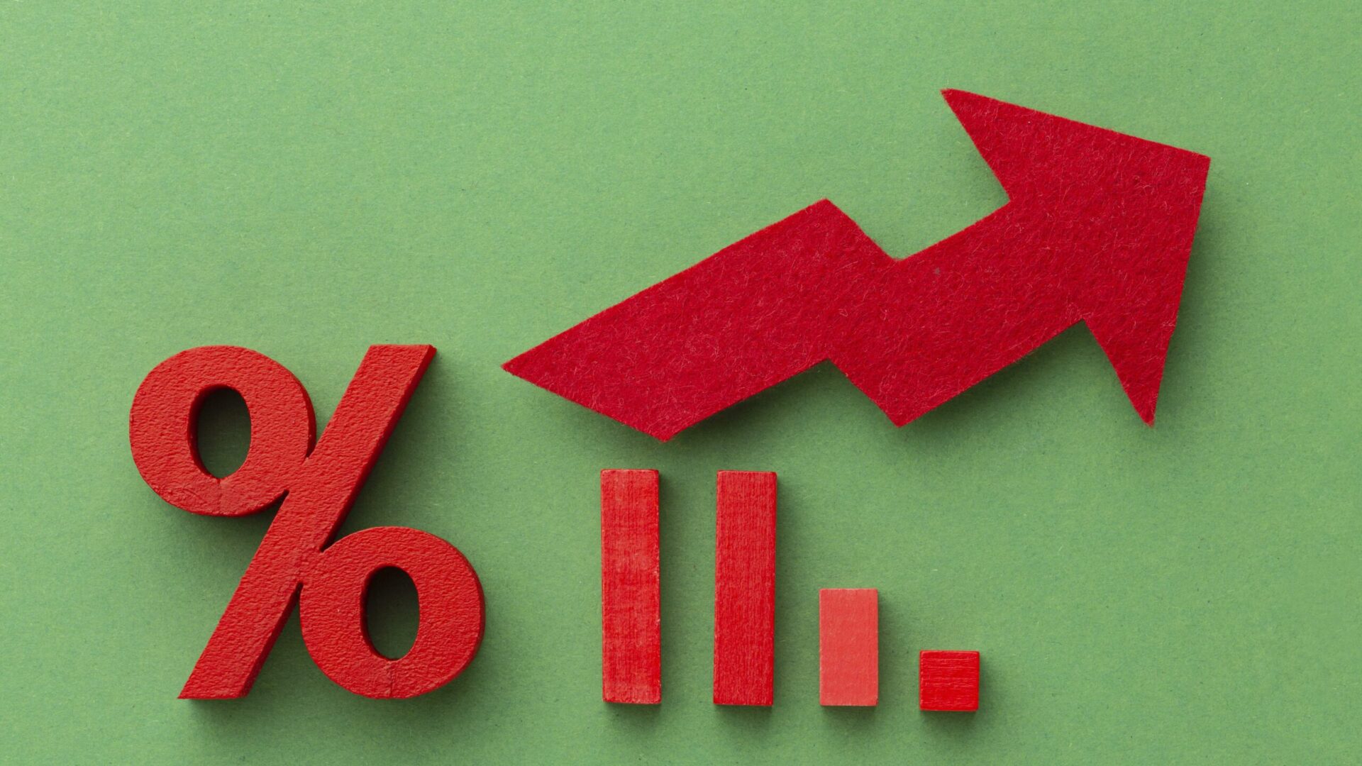 Federal Reserve Meeting Minutes Reveal Split Views on Interest Rate Hikes