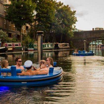Passeio de Jacuzzi em Camden Town
