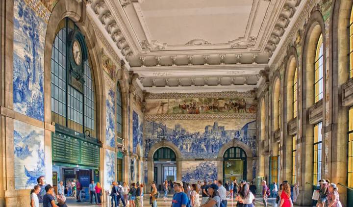 Interior da Estação de São Bento