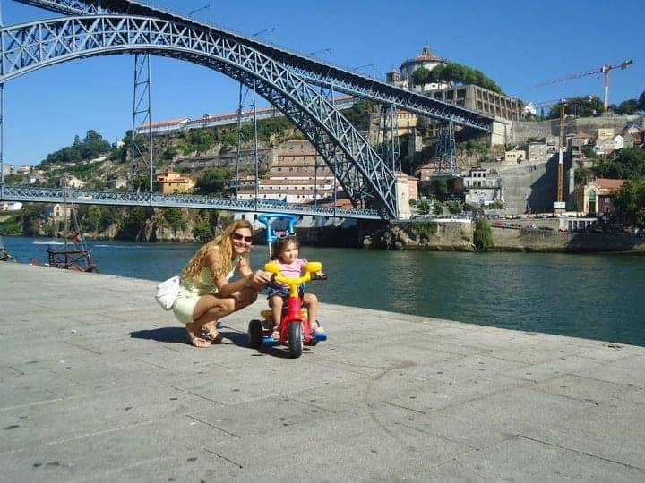 Passeando com a minha filha