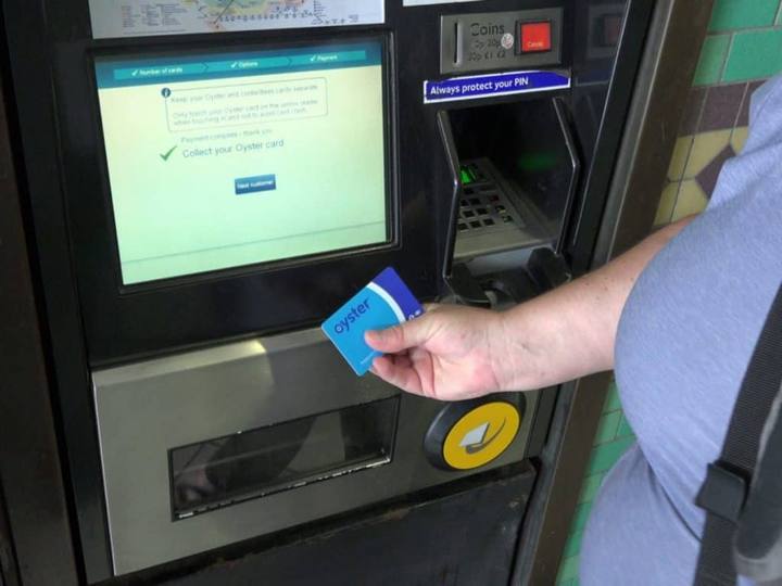 Oyster card ou Travel card: Qual é a melhor opção para turistas?