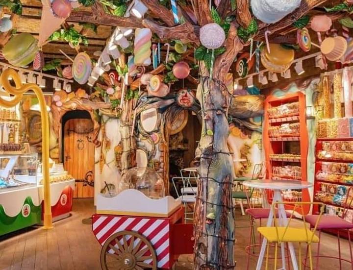 Famosa Loja de Doce Hansel e Gretel em Camden Town