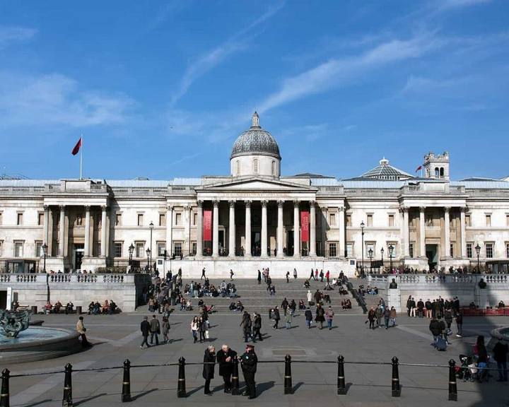 Trafalgar Square a Famosa Praça dos Leões em Londres