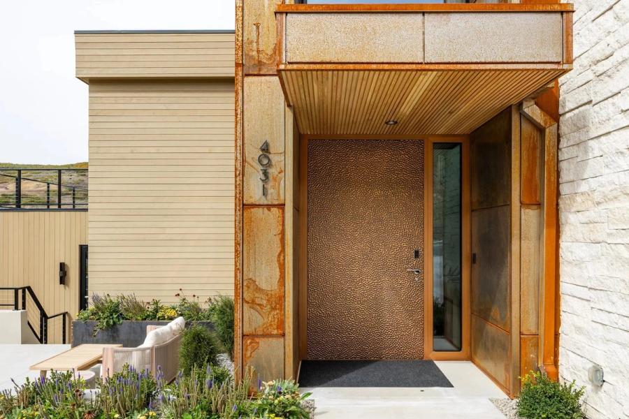 Copper entry door at Benloch Ranch Lot 134 by Roderick Builders
