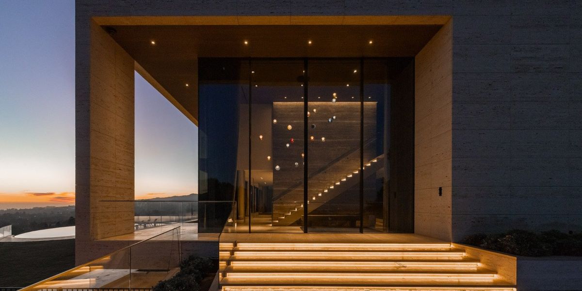 Travis Roderick's Masterpiece in Bel Air Featured in The Wall Street Journal