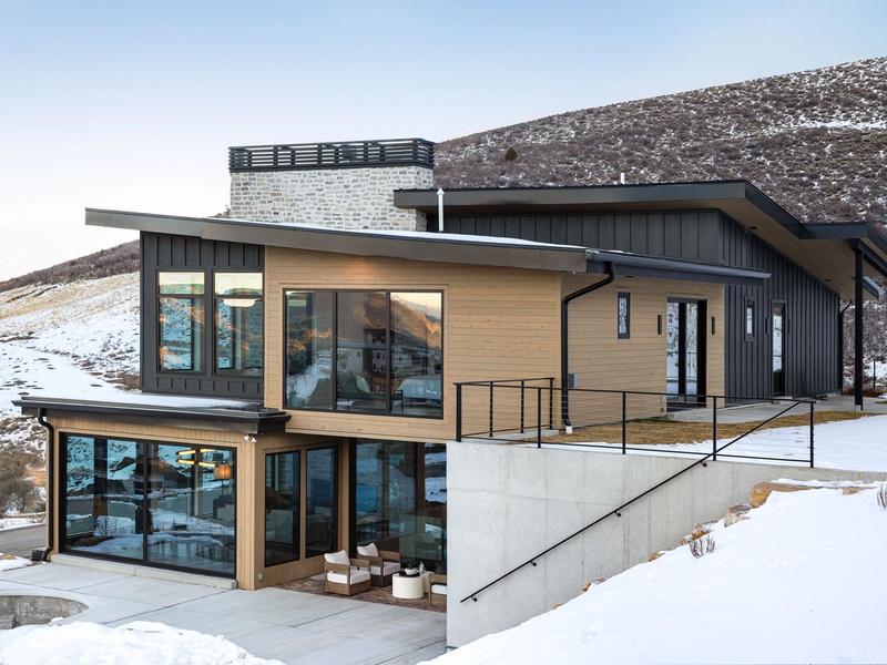 Benloch Ranch Lot 112 kitchen appliances professional grade luxury custom home design Utah