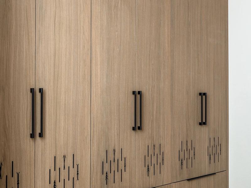 mountain modern bathroom floor-to-ceiling tile contemporary design luxury custom home Benloch Ranch