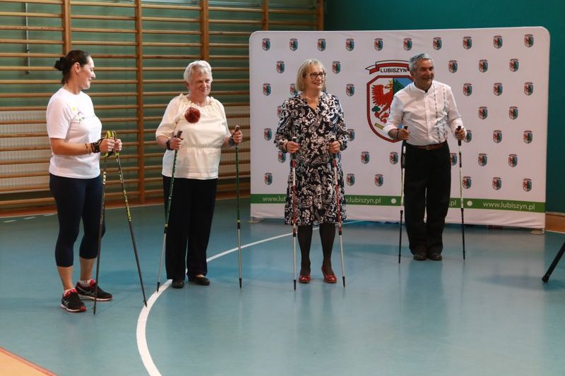 Aktywny senior / Nordic Walking