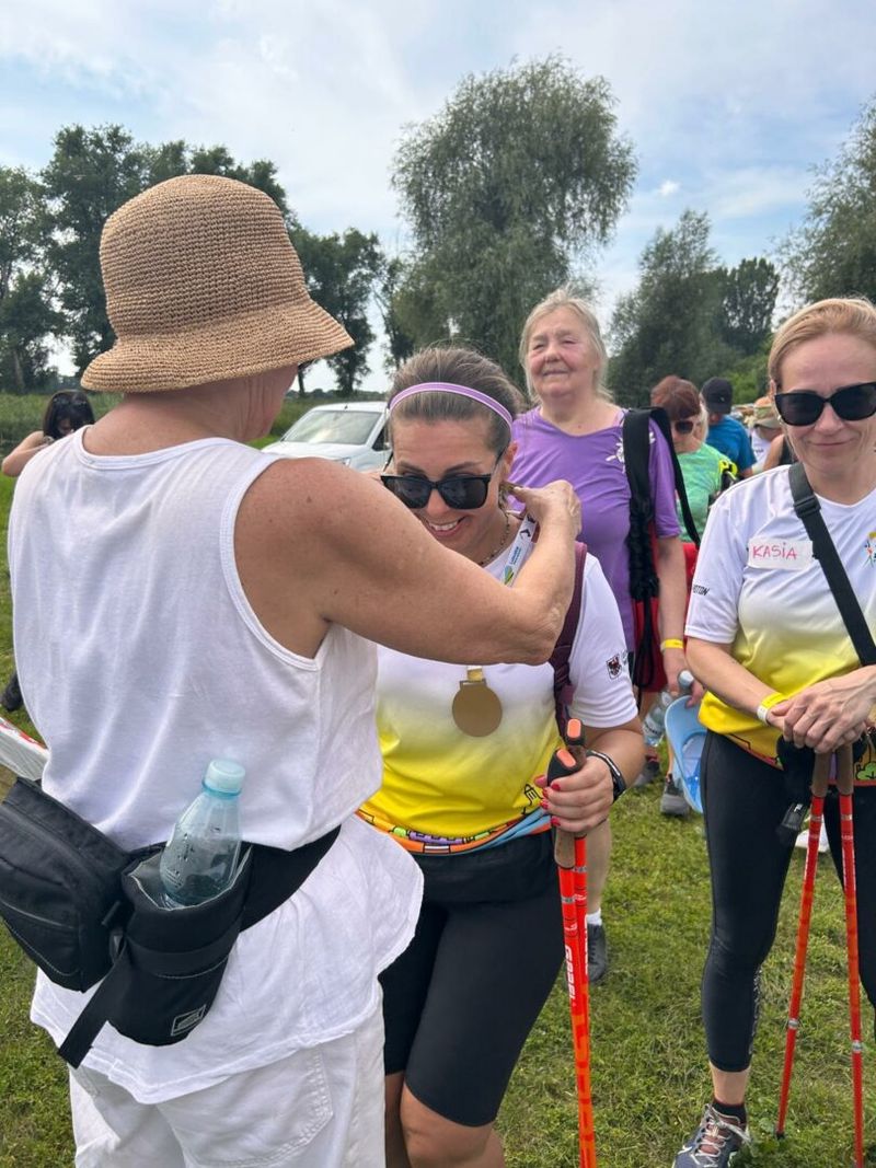 II Rajd Nordic Walking trasą Nadodrzańskich Winnic w Górzykowie