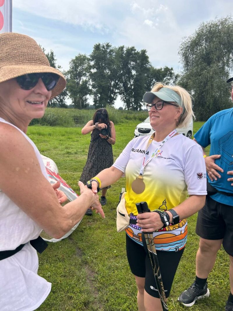 II Rajd Nordic Walking trasą Nadodrzańskich Winnic w Górzykowie
