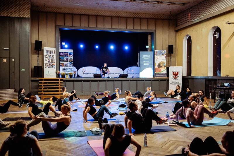 Maraton Fitness z okazji Dnia Kobiet