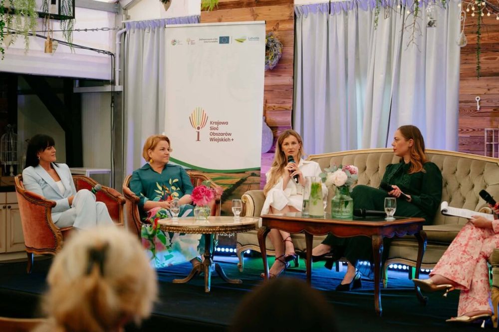 Panelistki rozmawiają o przywództwie i sile kobiet
