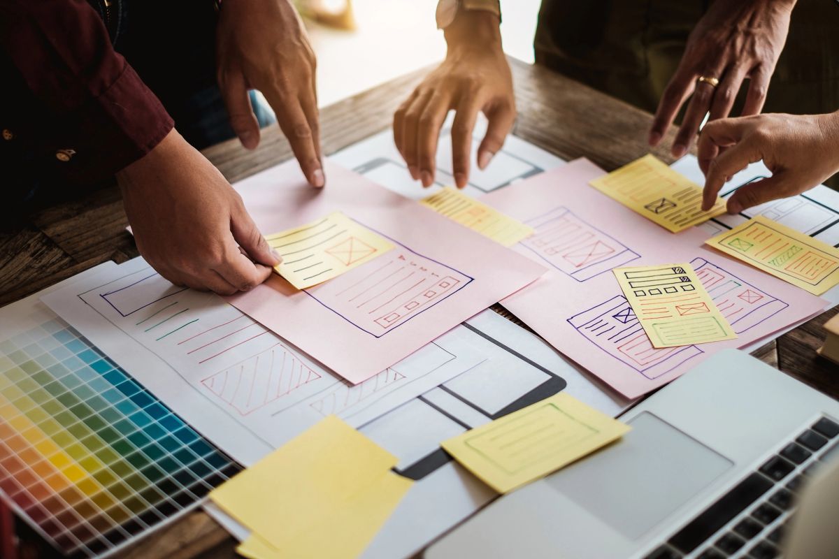 What Are Good Color Combinations? 21 Ideas to Make Your Website Stand ...