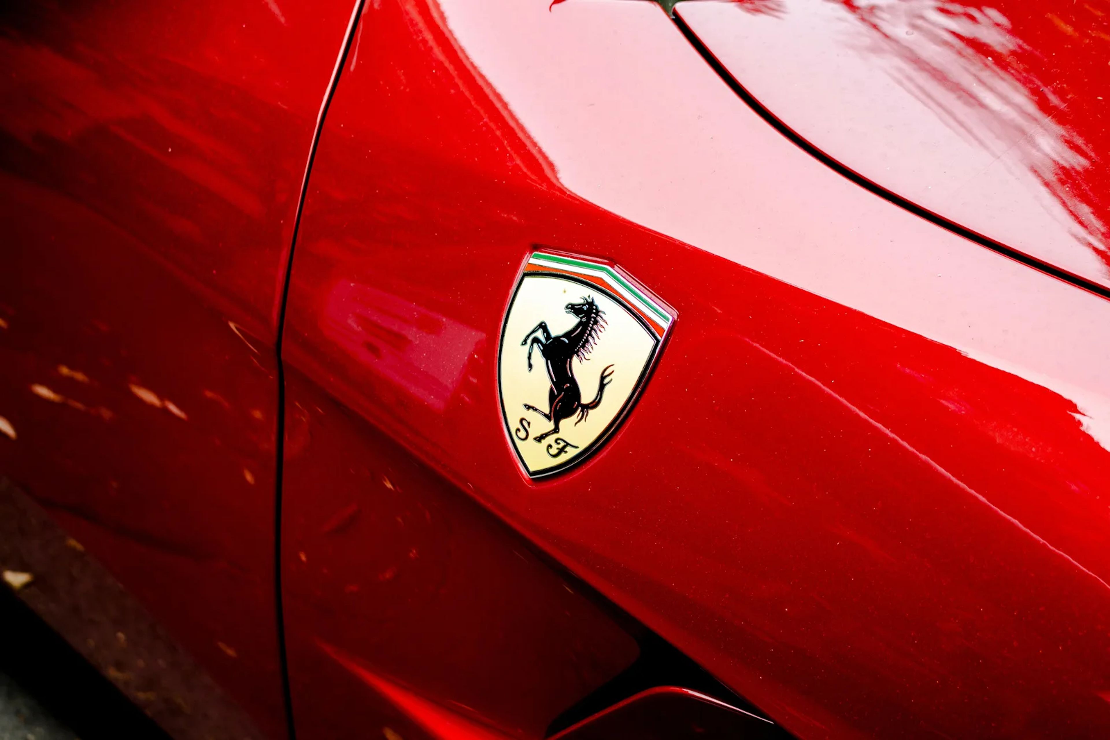 Ferrari logo