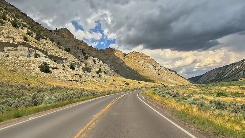 US 395 North - Ridgecrest to Bishop in California - YouTube