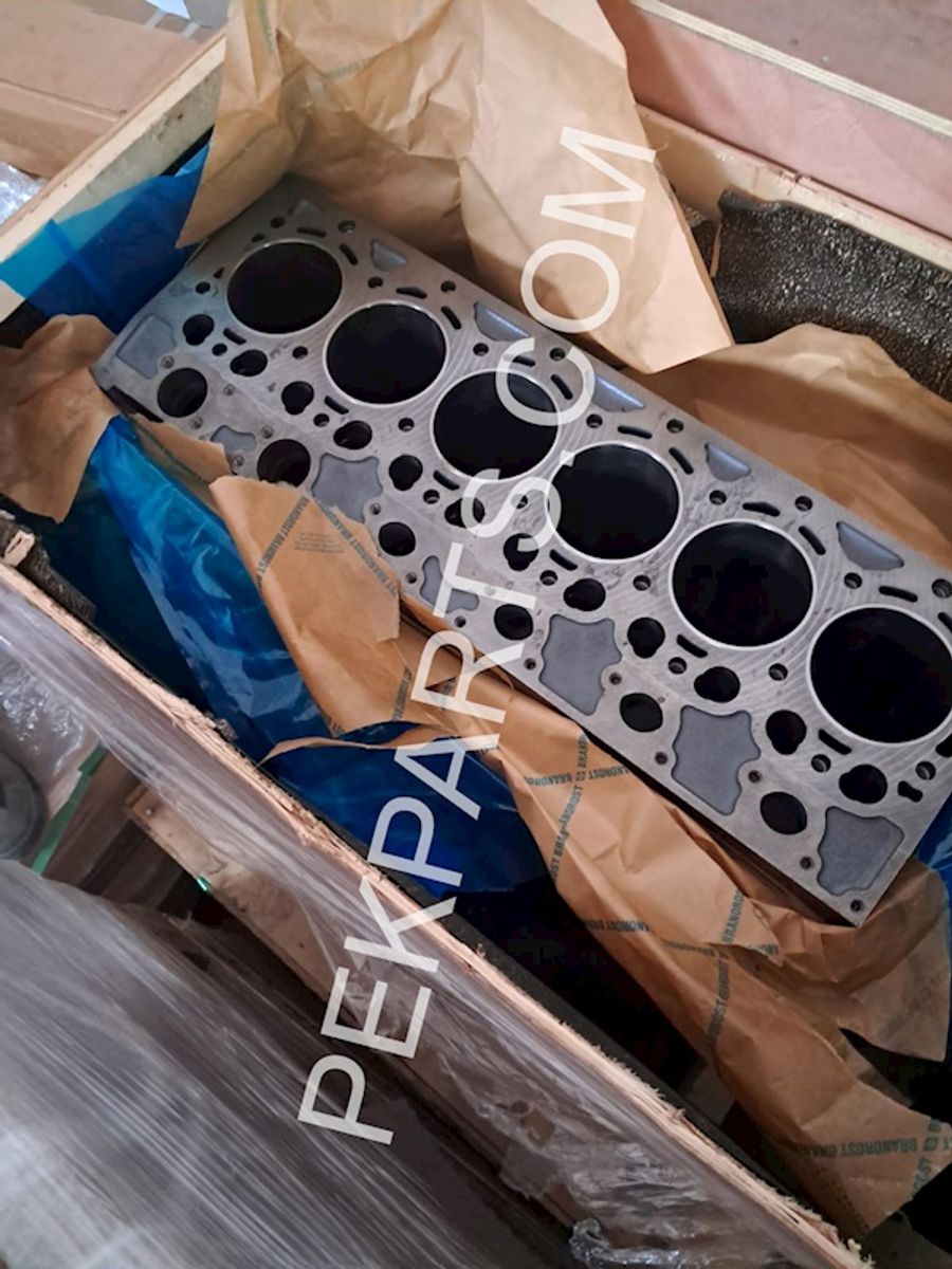 Crankcase — part no 04506853
