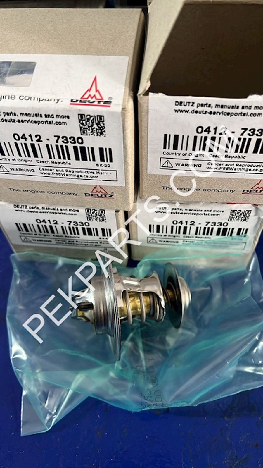 Thermostat — part no 04127330