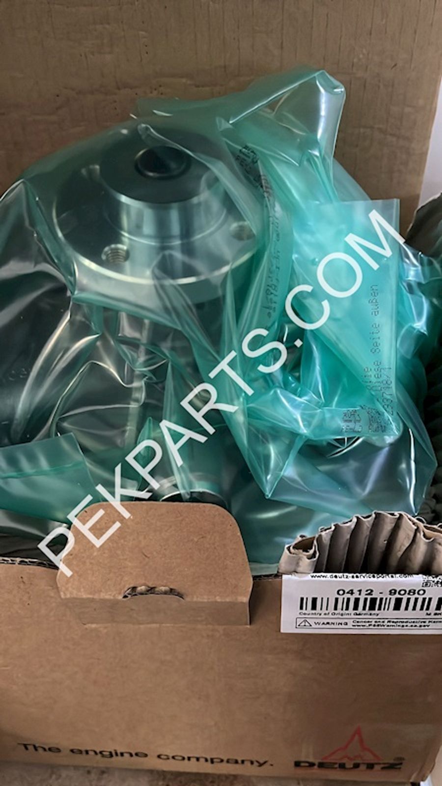 Water Pump — part no 04129080