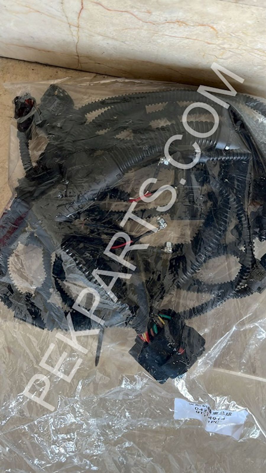 Cable Harness — part no 04214914