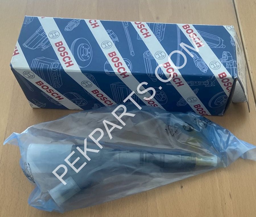 Injector — part no 0445120066