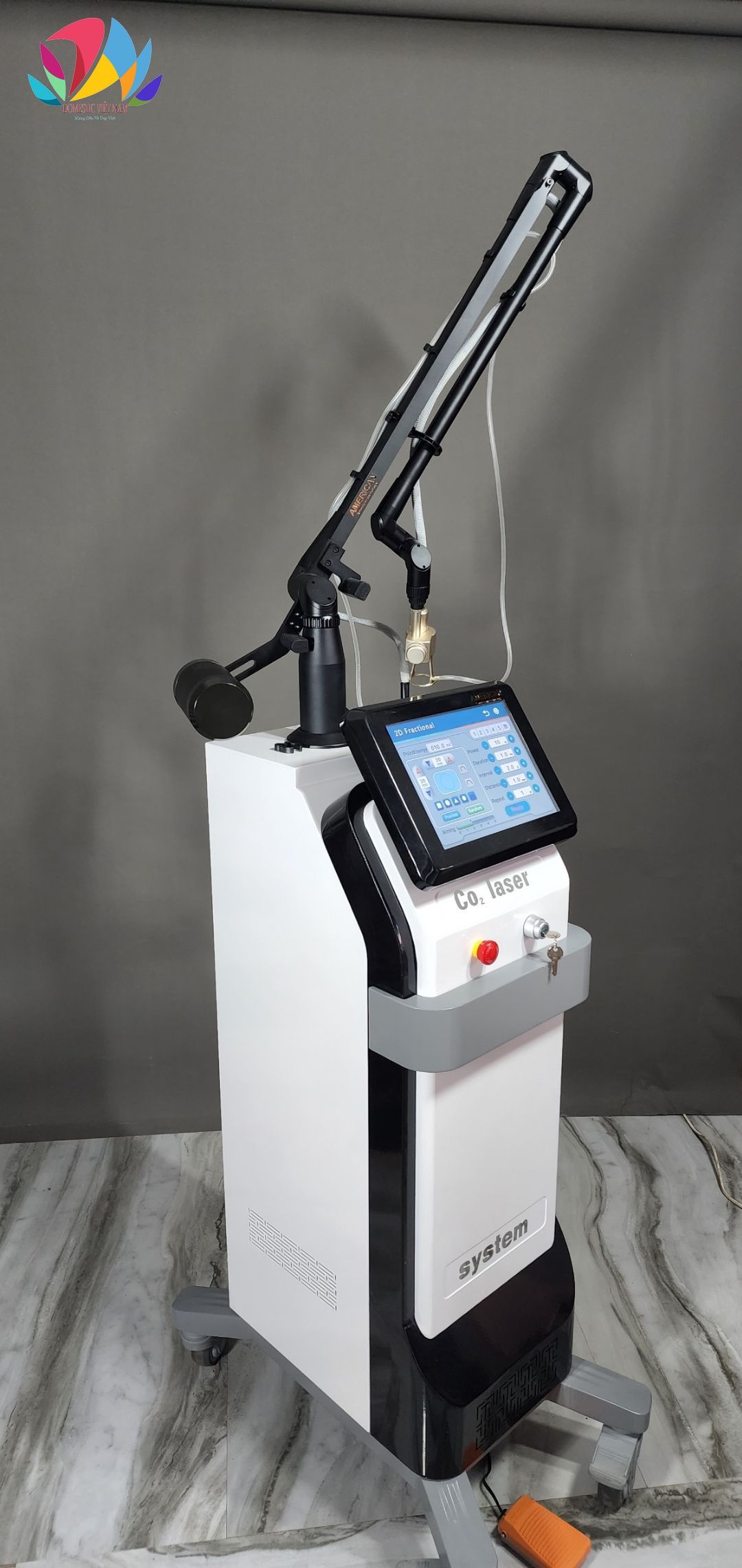 Máy laser CO2