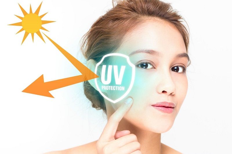Ánh nắng mặt trời là một trong những nguyên nhân gây lão hoá da