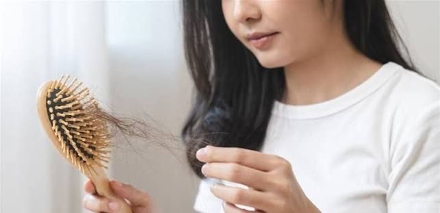 Rụng tóc thiếu vitamin D