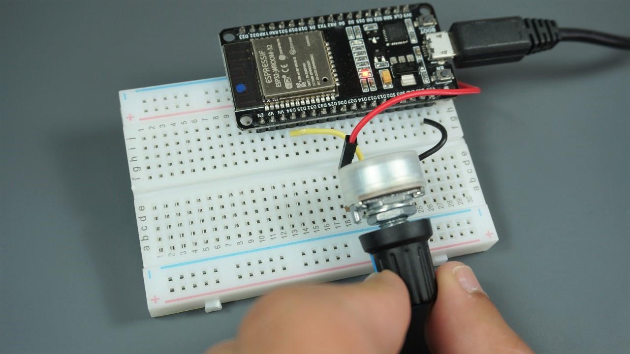 ESP32 ADC – čtení analogových hodnot