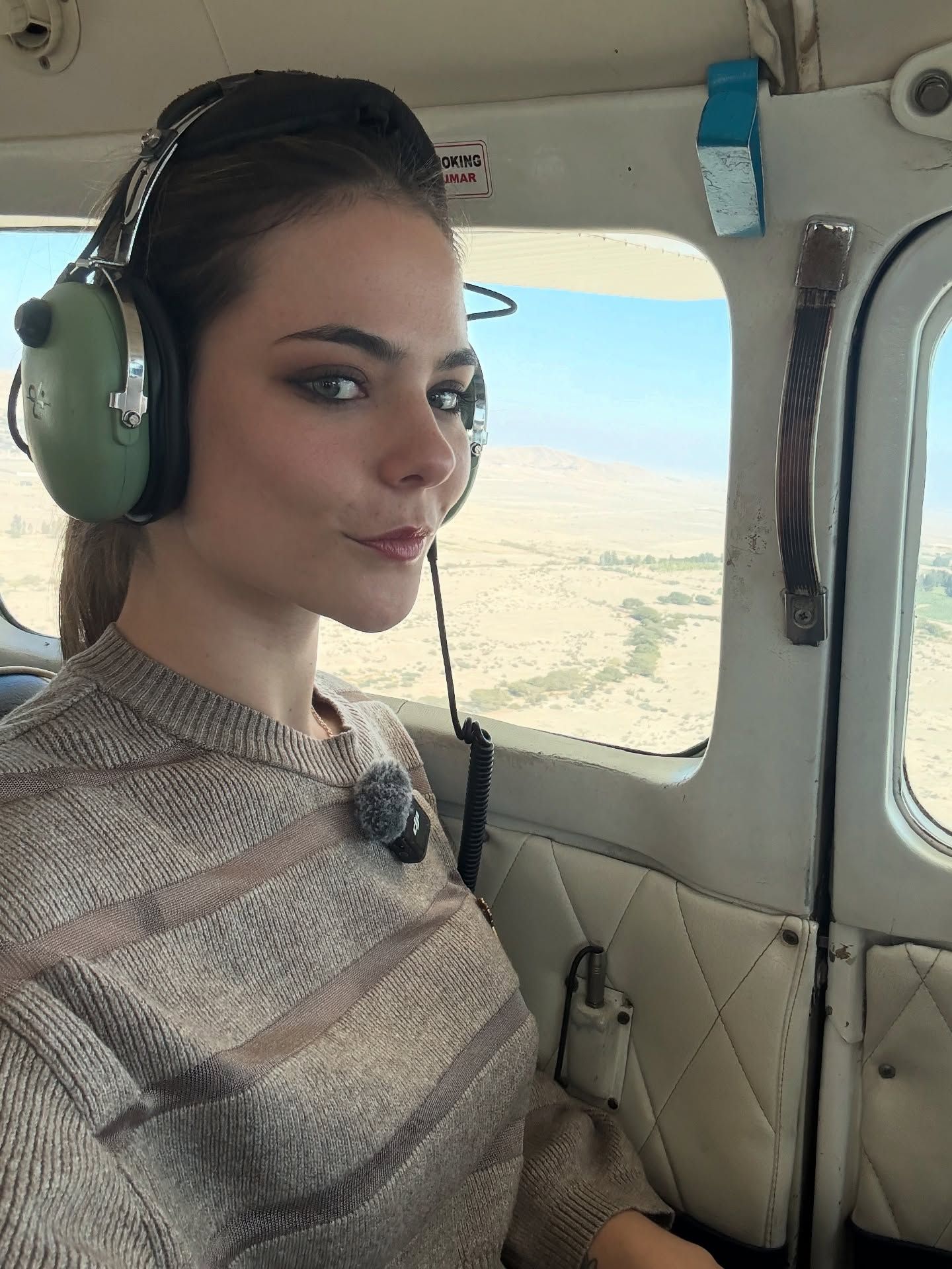 Passenger in flight Nasca