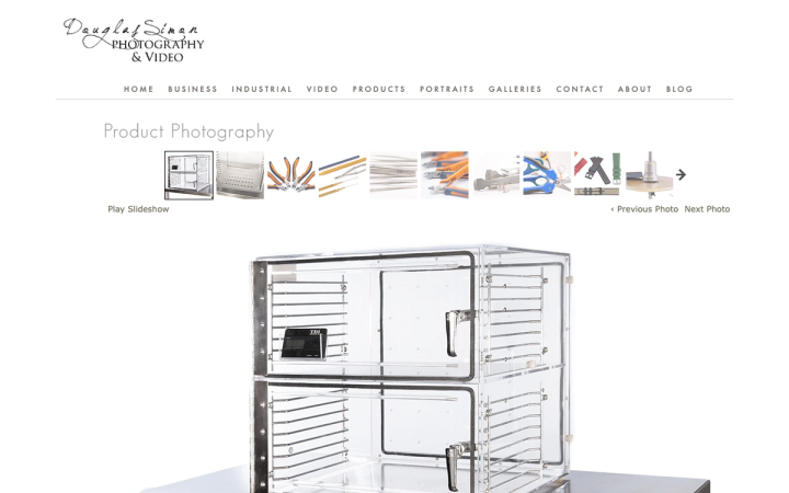 Douglas Simon Photography - Product Photography Studio