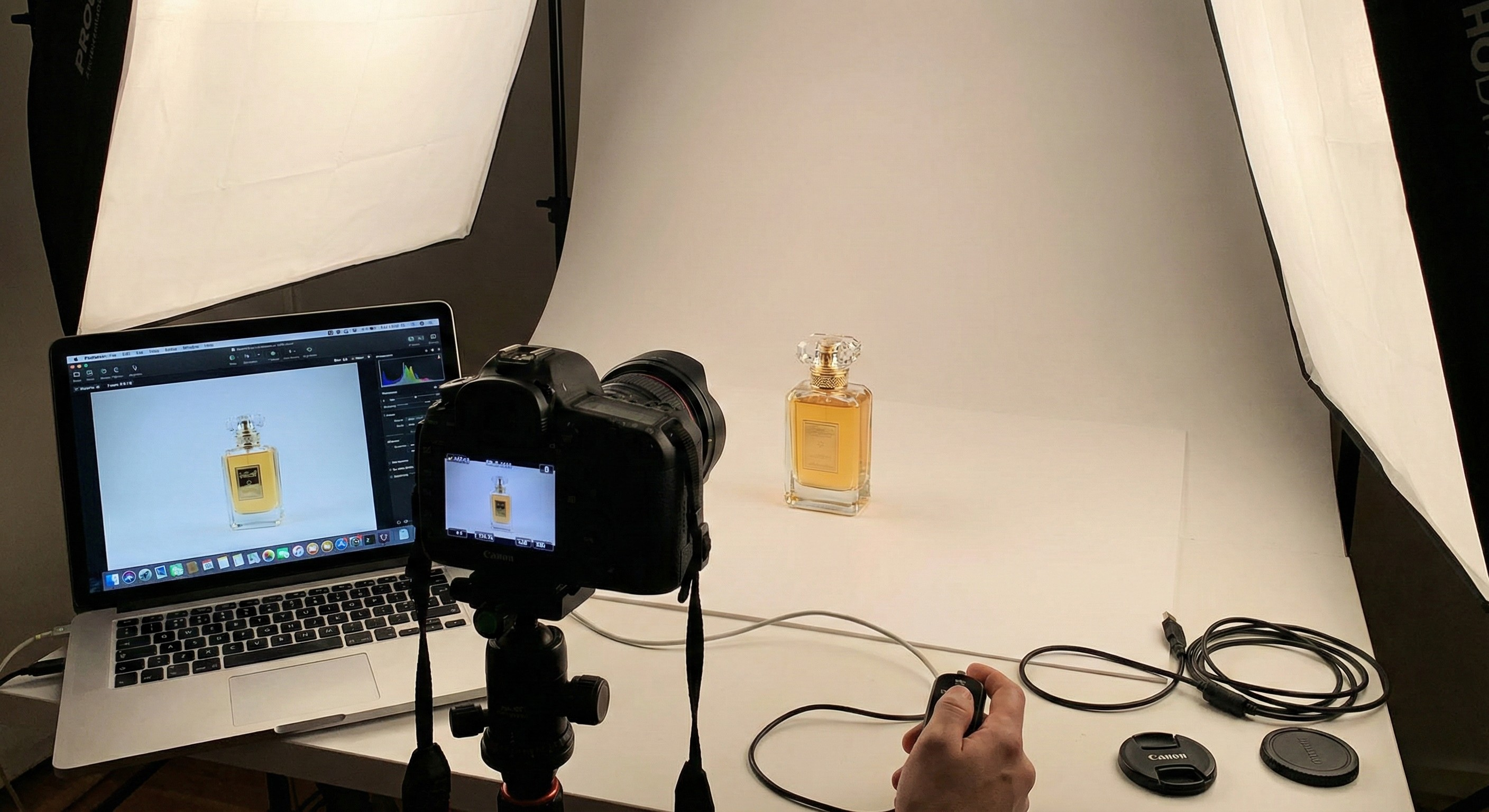 The Ultimate Guide to Fragrance Photography: Capturing Scent and Style