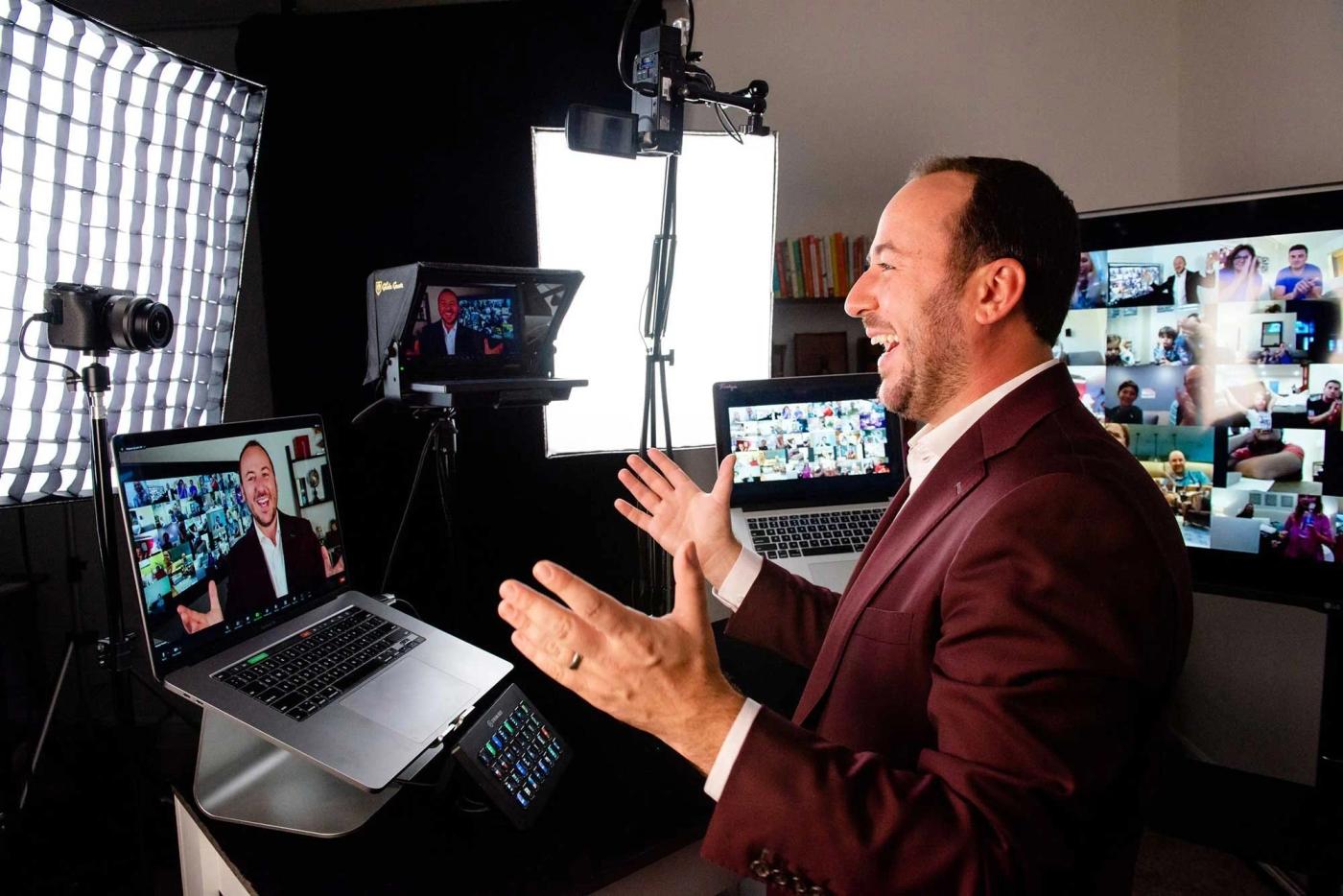 virtual sales kickoff speaker