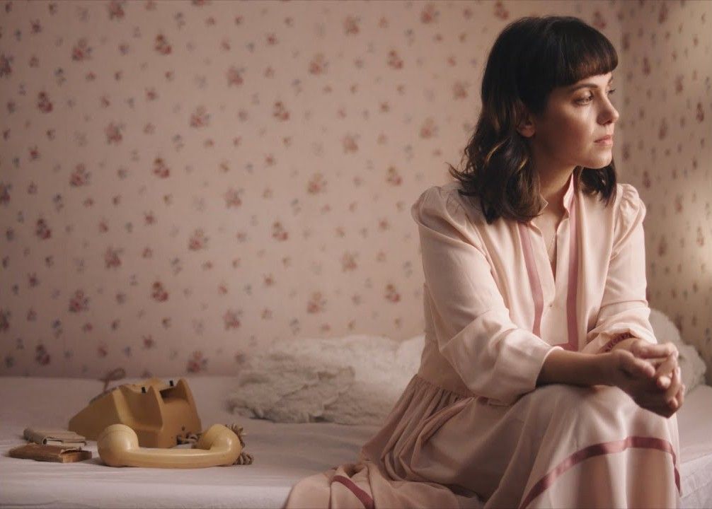 Still from Katie Melua, 14 Windows