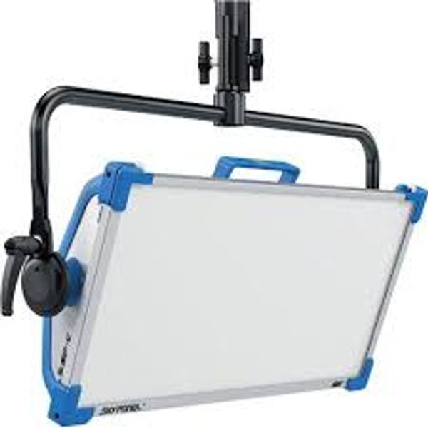ARRI SkyPanel S60-C