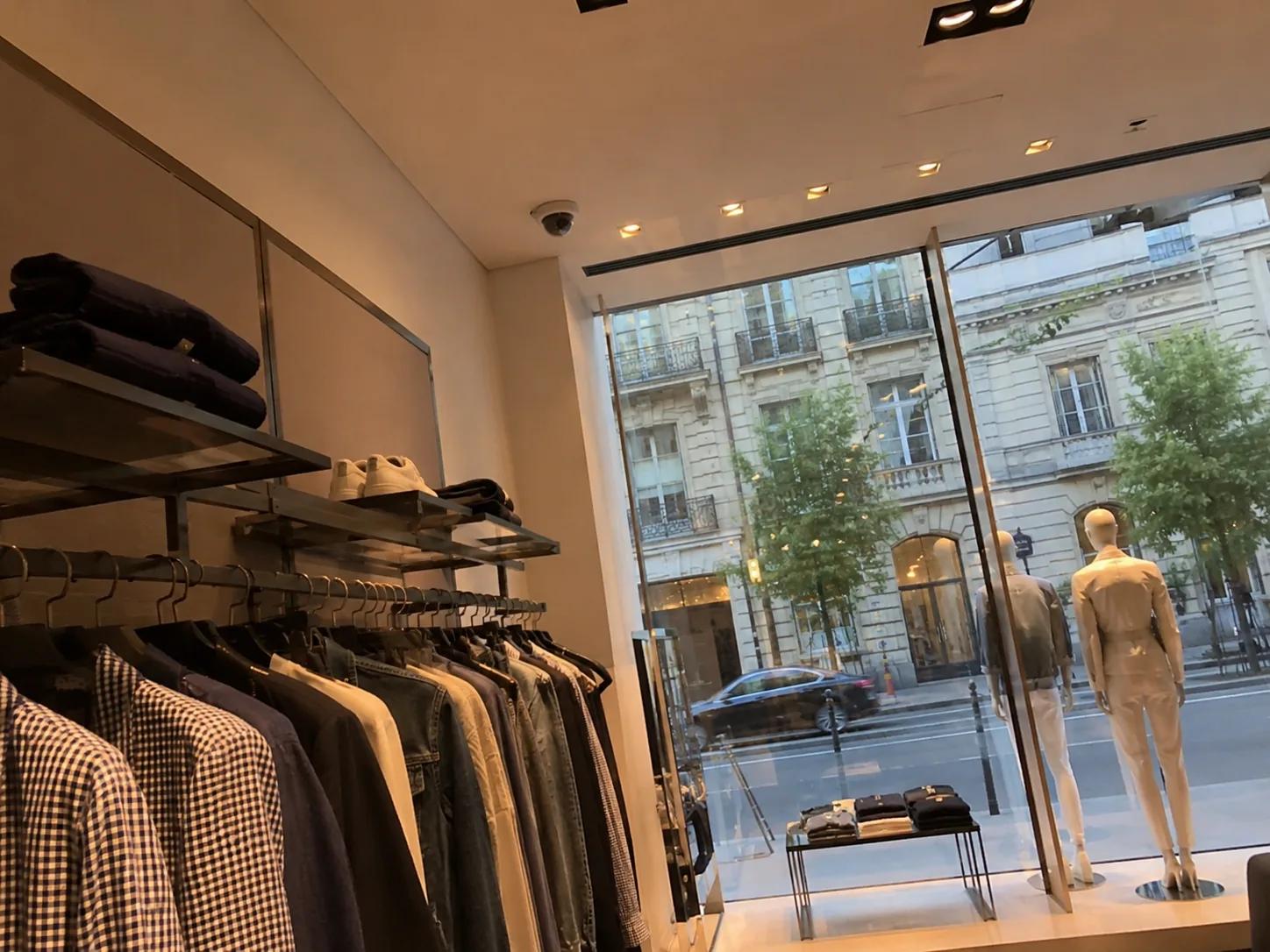Comment sécuriser une boutique de luxe à Paris : guide complet 2026