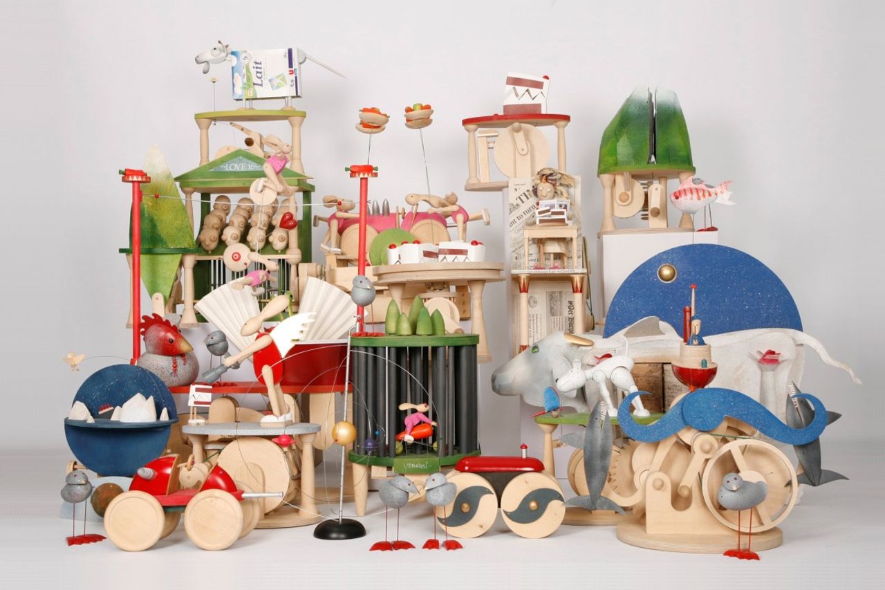 5 Indoor Games to Tire Out Your Dog (Without Leaving the House)