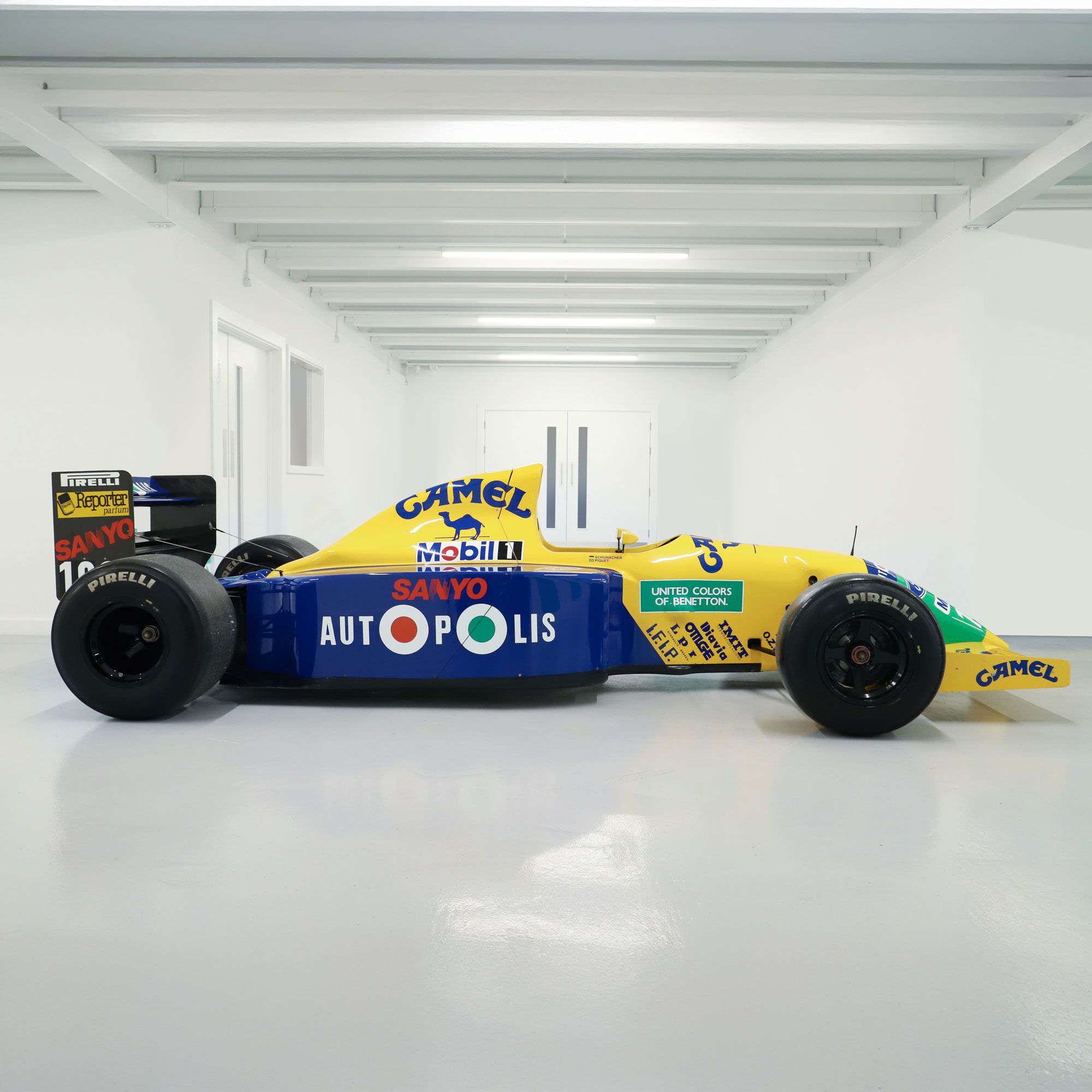 Rare Michael Schumacher Detailed Benetton Show Car Available At Auction