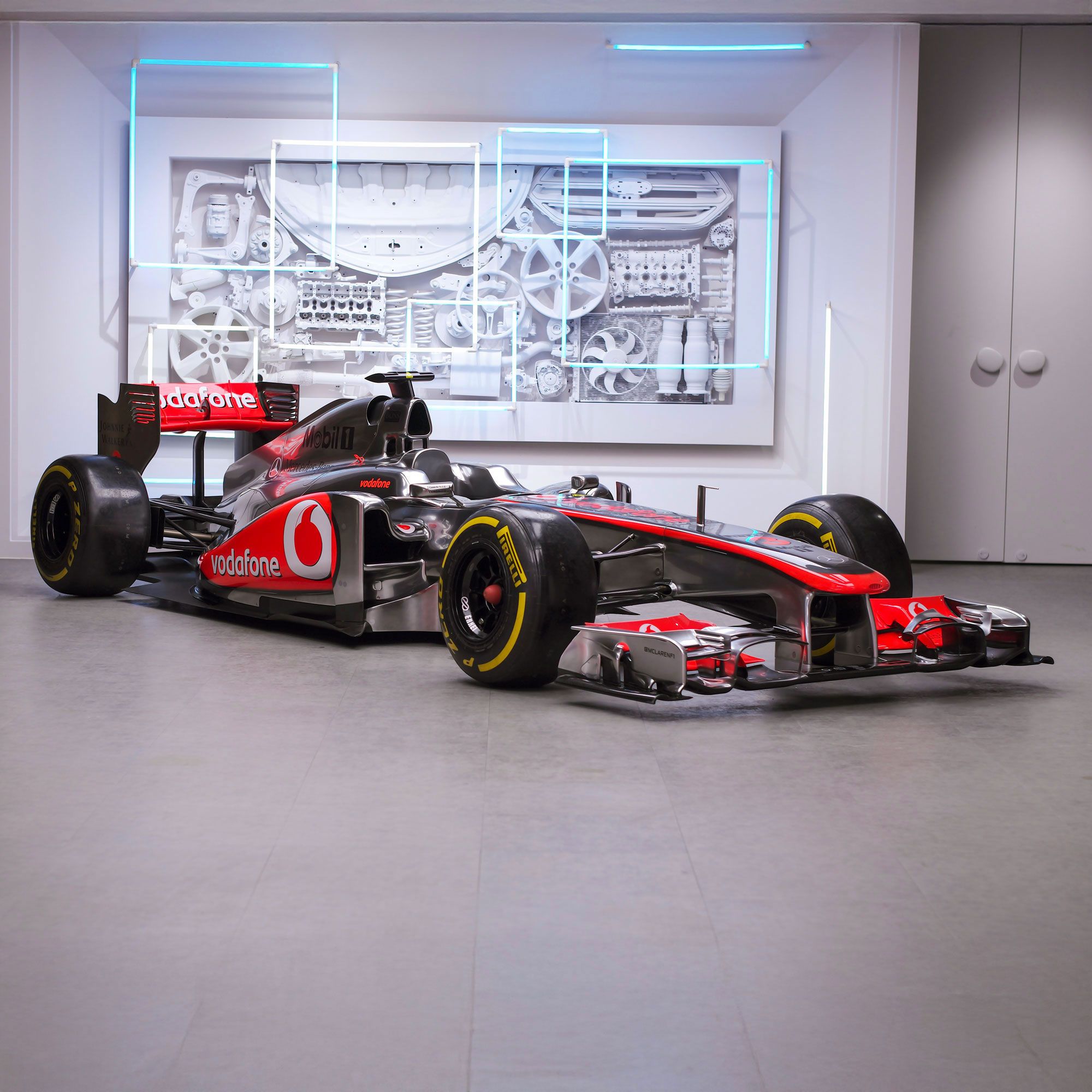 F1® Authentics Auction success highlights growing popularity of rare memorabilia amongst fans