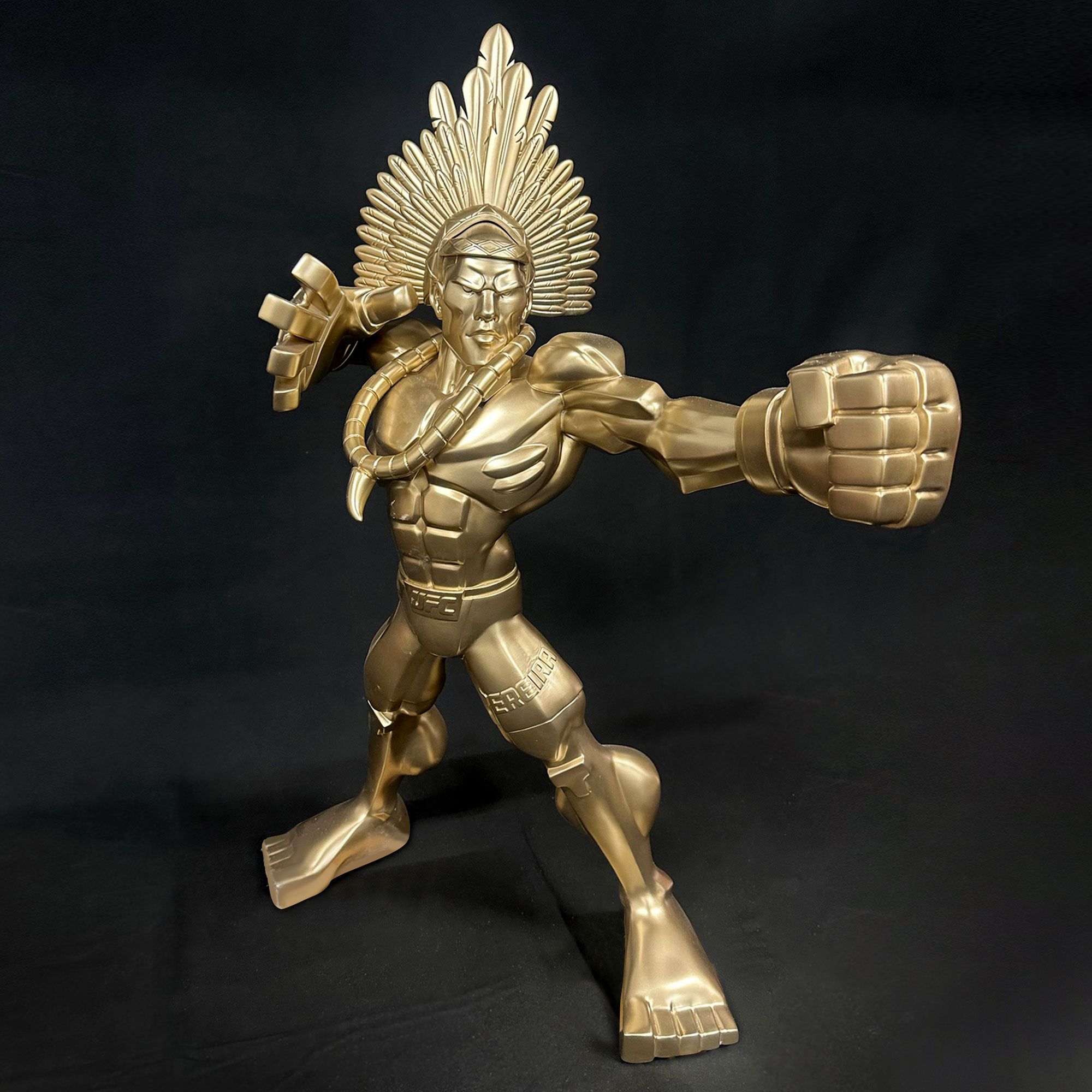 ONE-OF-A-KIND ALEX PEREIRA GOLD LIMITED EDITION STATUE NOW AVAILABLE AT AUCTION 