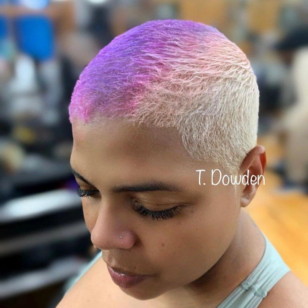 Short buzz cut in platinum-purple ombre color