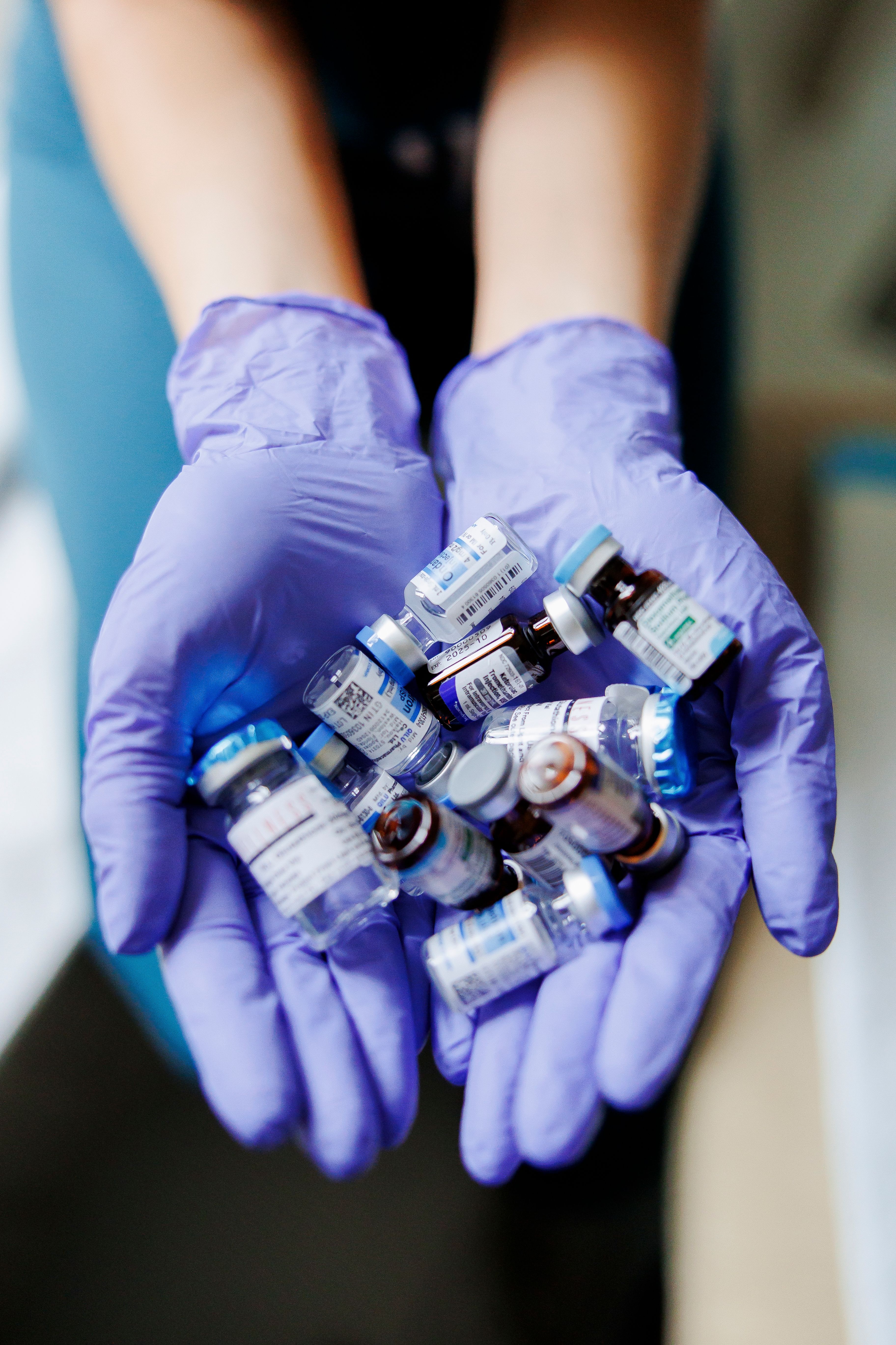 vitamin b12 injections for cancer Vitamin B12 shots: Uses, benefits, and side effects