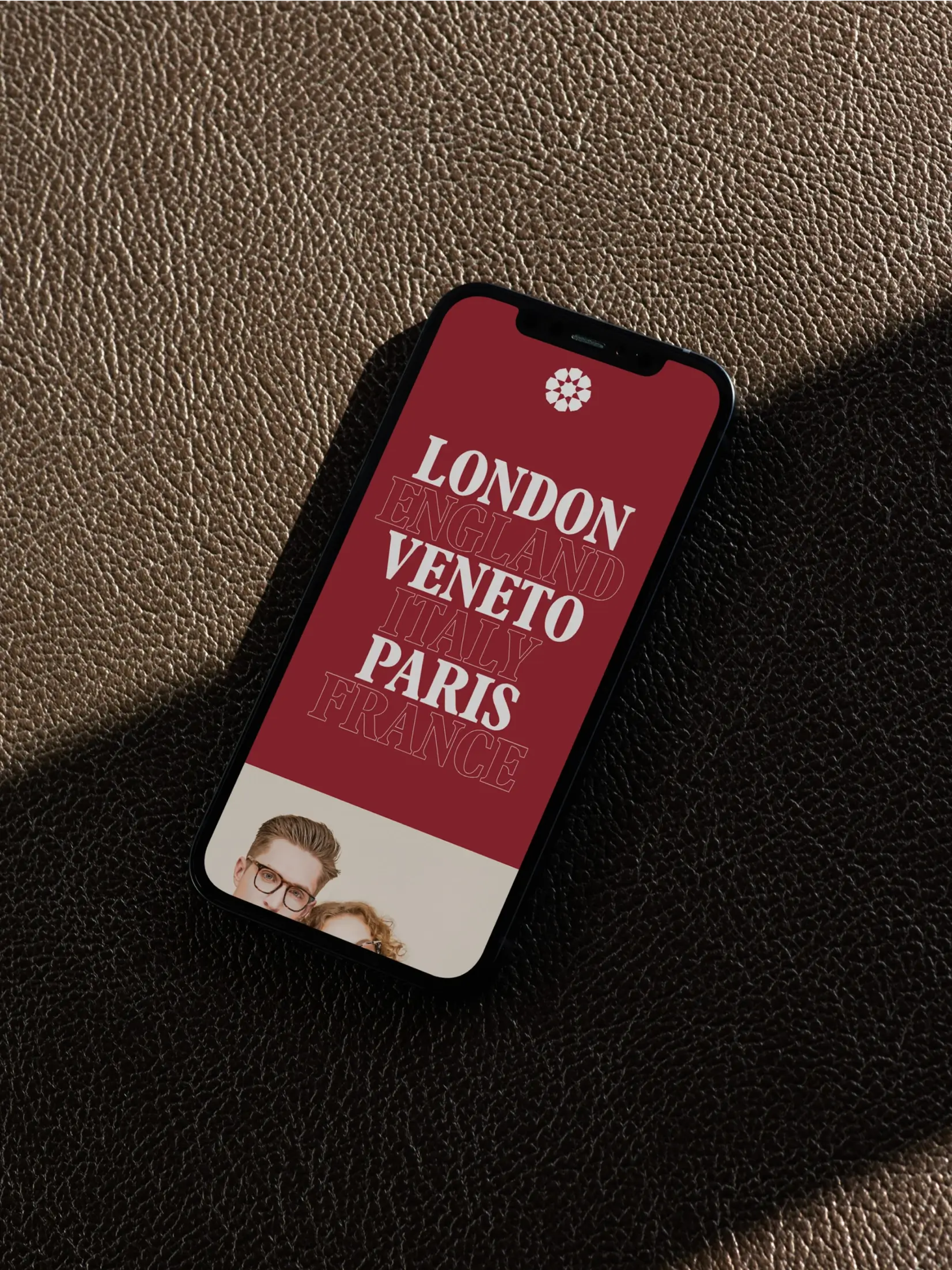 Bloobloom phone graphic by Bodkin Studio