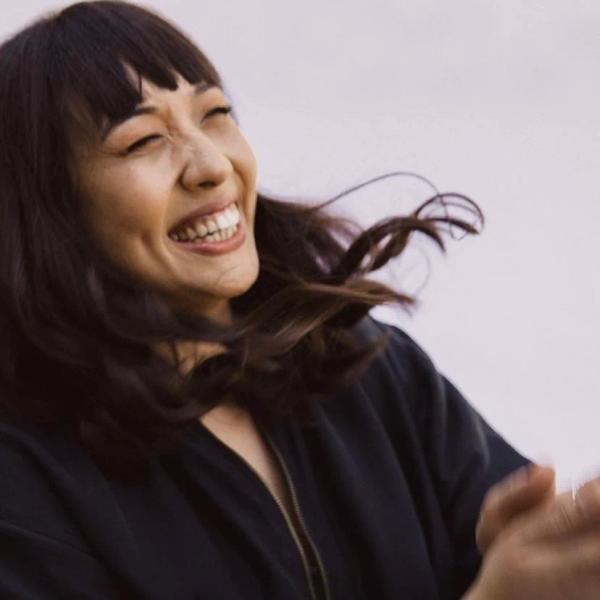 Jenniffer Kae über innere Kindheilung, Kreativität und den Umgang mit Lampenfieber